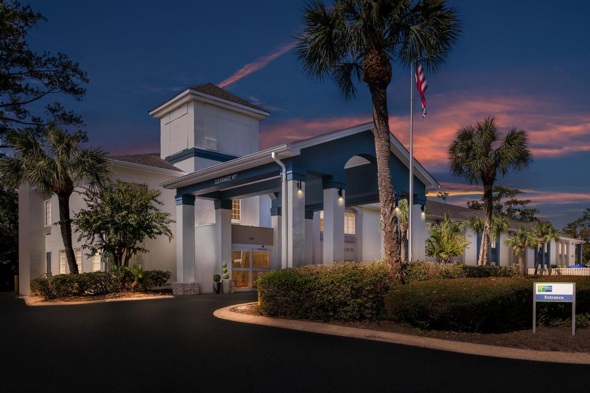 Holiday Inn Express Saint Simons Island By Ihg St. Simons Island Extérieur photo
