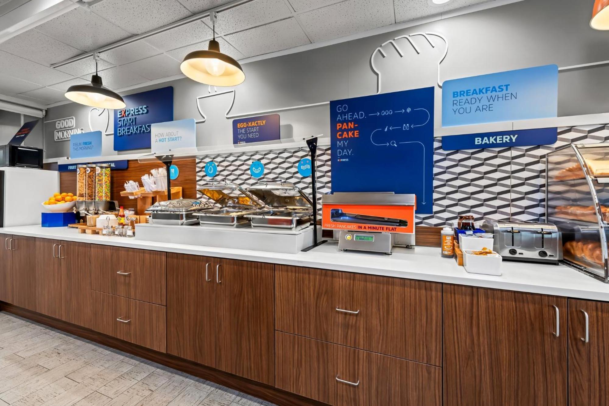 Holiday Inn Express Saint Simons Island By Ihg St. Simons Island Extérieur photo