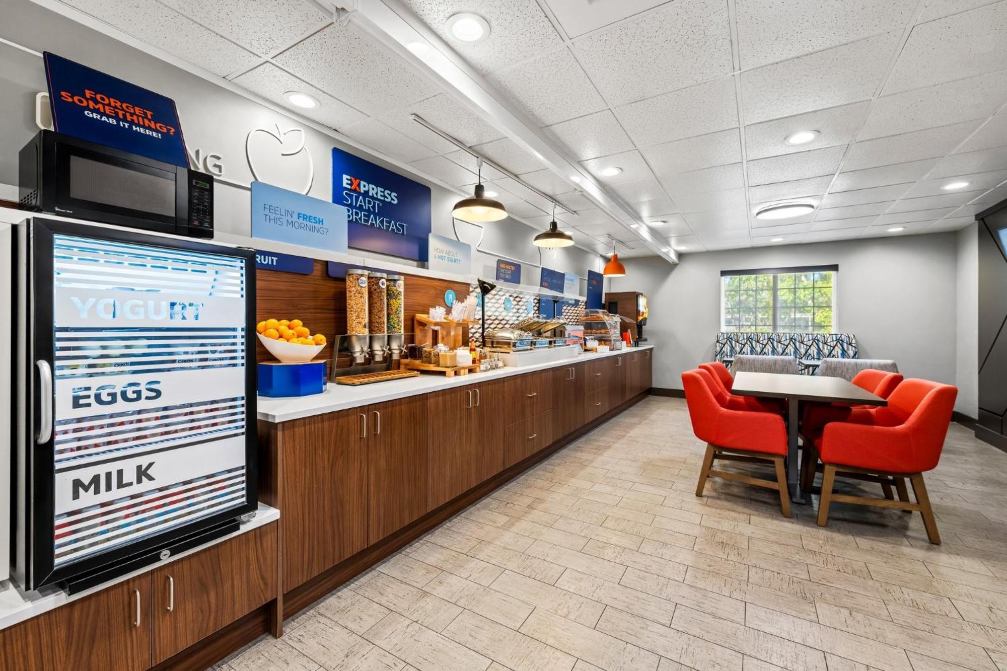 Holiday Inn Express Saint Simons Island By Ihg St. Simons Island Extérieur photo